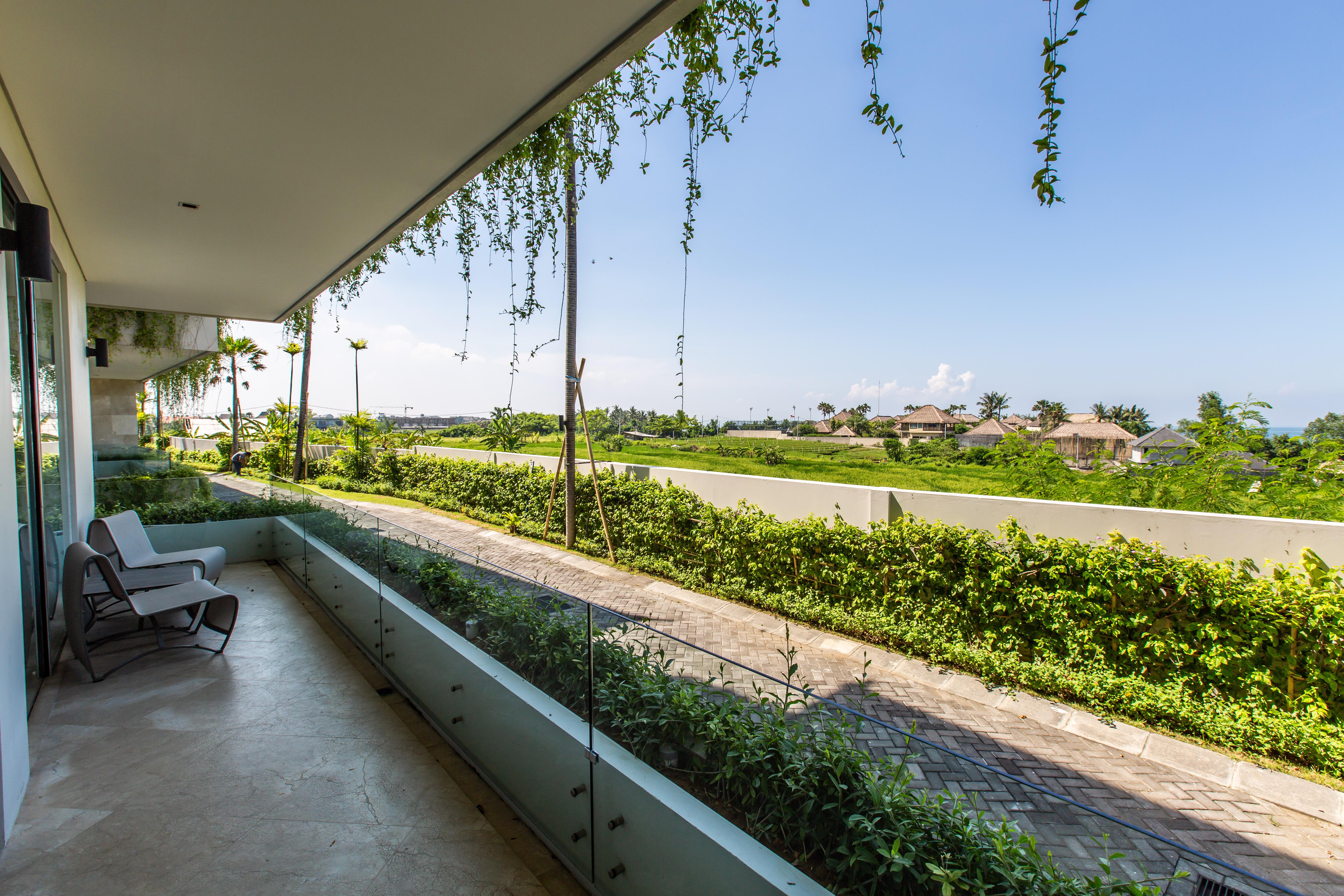 The Double View Mansions Bali Aparthotel Canggu  Exterior photo